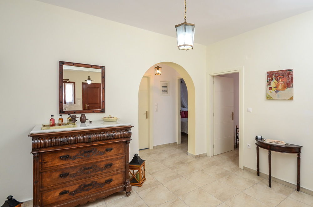 Villa Of Roses In Naxos - Private With Pool *