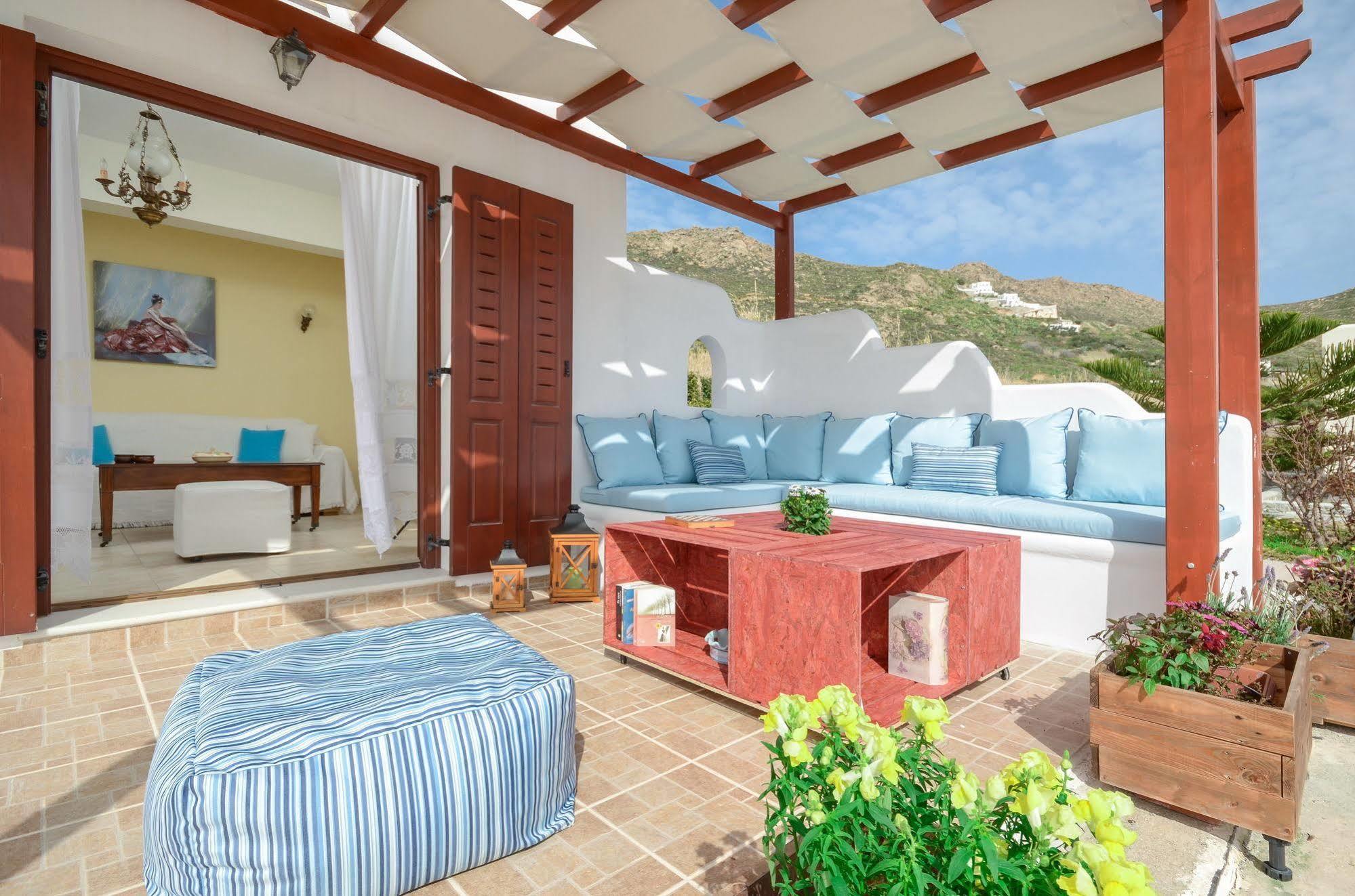 Villa Of Roses In Naxos - Private With Pool
